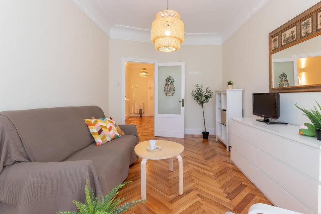 Apartament Acogedor Y Soleado En El Centro By Aloha Bilbao Zewnętrze zdjęcie